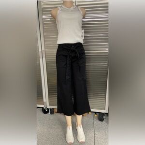 New cotton blend cropped wide leg capri, 9, high rise soft, belted, 4 pockets